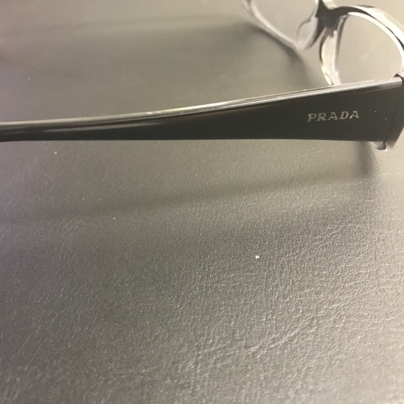 Prada optical glasses with case and box - Picture 3 of 4